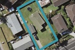 86 Trias Road, Totara Vale, Auckland