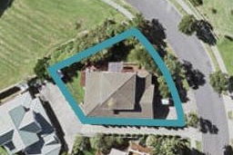 8 Northcross Drive, Oteha, Auckland
