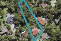 10 Tranquil Glade, Hillcrest, Auckland