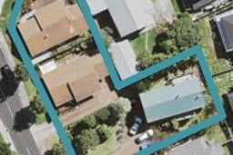 1/244 Sturges Road, Henderson, Auckland