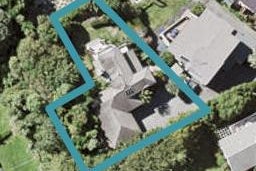 10 Pleasant Place, Mellons Bay, Auckland