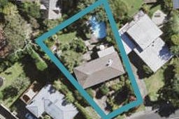7 Daffodil Street, Titirangi, Auckland