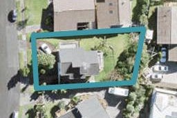 10 Halldene Terrace, Red Beach, Red Beach