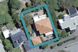 5 Pine Terrace, Karori, Wellington