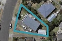 23 Hicks Crescent, Waikanae Beach, Waikanae