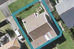 33 Roberts Avenue, Bayswater, Auckland