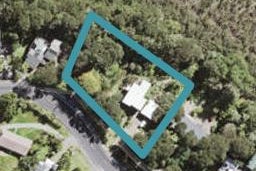 130 Laingholm Drive, Laingholm, Auckland