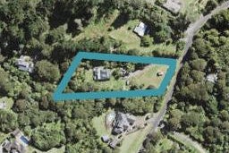 17 Cochran Road, Oratia, Auckland