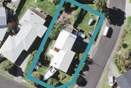 14 Advene Road, Cockle Bay, Auckland