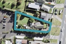 828 East Coast Road, Oteha, Auckland