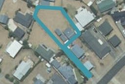 206 Kowhai Avenue, Matarangi
