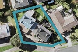 2/24 Vivian Wilson Drive, Eastern Beach, Auckland