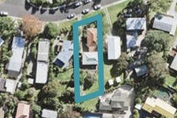 2/18 Holt Avenue, Torbay, Auckland