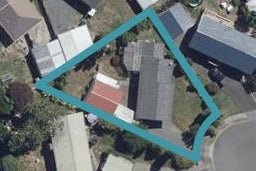 16 Pamela Place, Deanwell, Hamilton