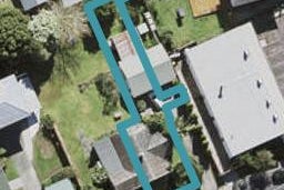 2/1 Sylvan Crescent, Te Atatu South, Auckland