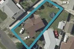 5 Pinedale Parade, Milson, Palmerston North