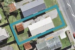 1/124 Te Atatu Road, Te Atatu South, Auckland