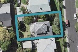 16 Hanlon Crescent, Narrow Neck, Auckland