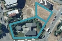 2 Suburb Street, Queenstown