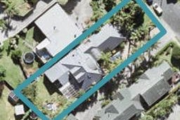 5 Gray Crescent, Torbay, Auckland
