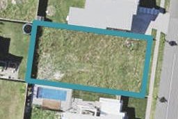 24 Defender Crescent, Beachlands, Auckland
