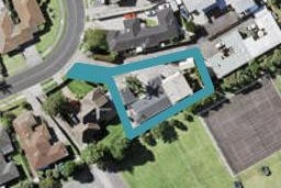 1/33 Vivian Wilson Drive, Eastern Beach, Auckland