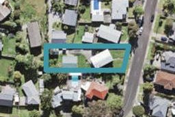 29 Lantana Road, Green Bay, Auckland
