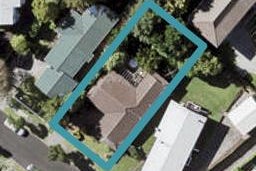 16 Curacao Place, Half Moon Bay, Auckland