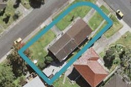 2/18 Velma Road, Hillcrest, Auckland