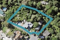 2/18 Fenton Terrace, Cockle Bay, Auckland