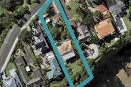 8 Marine Terrace, Bayswater, Auckland