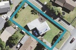 5 Birdwood Road, Swanson, Auckland