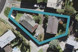 2/145 Spinella Drive, Bayview, Auckland