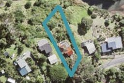 9 Beach Valley Road, New Lynn