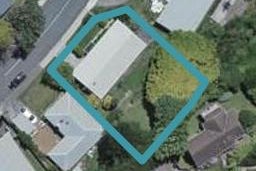 64 Catherine Crescent, Paparangi, Wellington