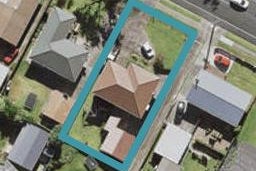 14 Muir Avenue, Mangere Bridge, Auckland