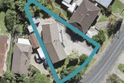 8 Downing Street, Glenfield, Auckland