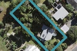 9 Jellicoe Parade, Surfdale, Waiheke Island