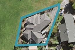 10 Sophora Way, Albany, Auckland