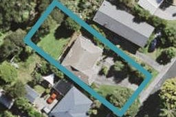 14 Kawaka Street, Titirangi, Auckland