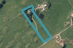 383 Namu Road, Opunake