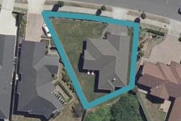154 Saint James Drive, Huntington, Hamilton