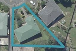 16 Colquhoun Street, Glenross, Dunedin