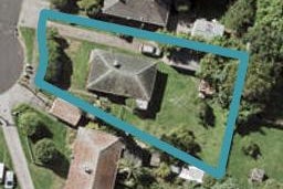 36 Ropata Avenue, Point England, Auckland