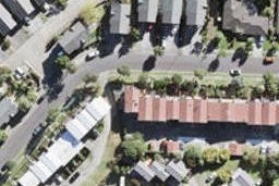 2/7 John Jennings Drive, Oteha, Auckland