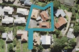 2/10 Budock Road, Hillsborough, Auckland