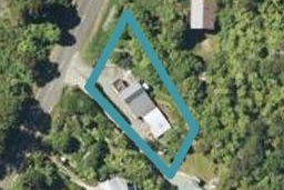1718 Queen Charlotte Drive, Picton