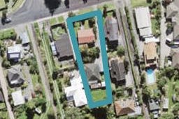 12 Cliff View Drive, Green Bay, Auckland