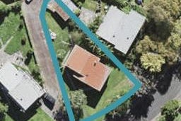 8 Lysander Crescent, Beach Haven, Auckland