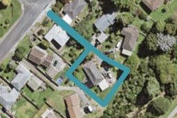 40 Chislehurst Street, Henderson, Auckland